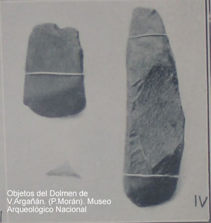 Objetos del dolmen de Huratada (Villar de Argañán)